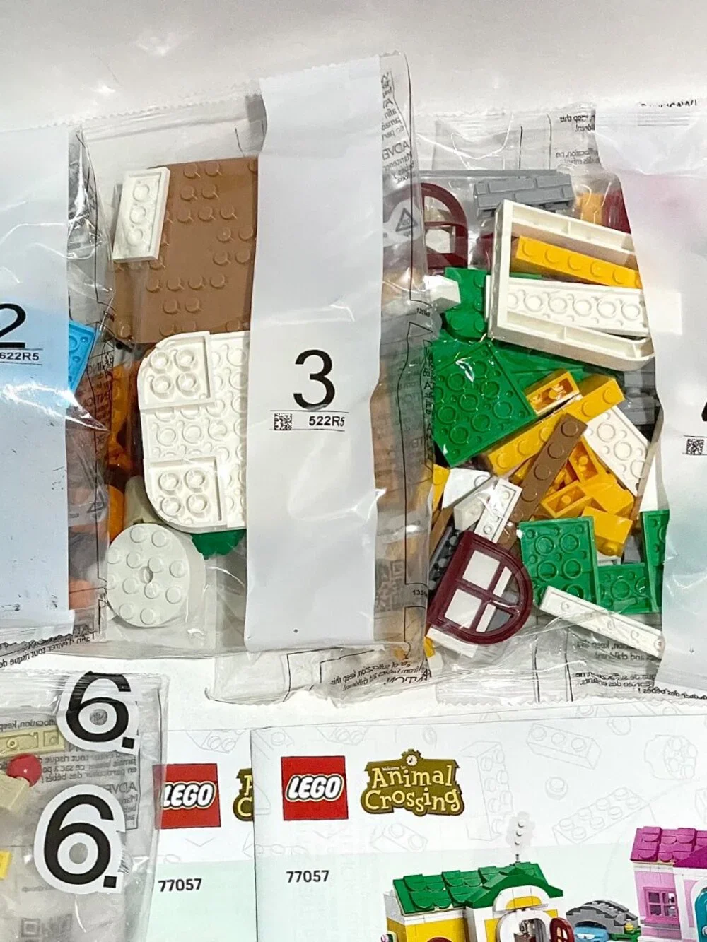 LEGO 77057 Animal Crossing Yellow Creative Houses Seasons *NO MINIFIGURES* NEW